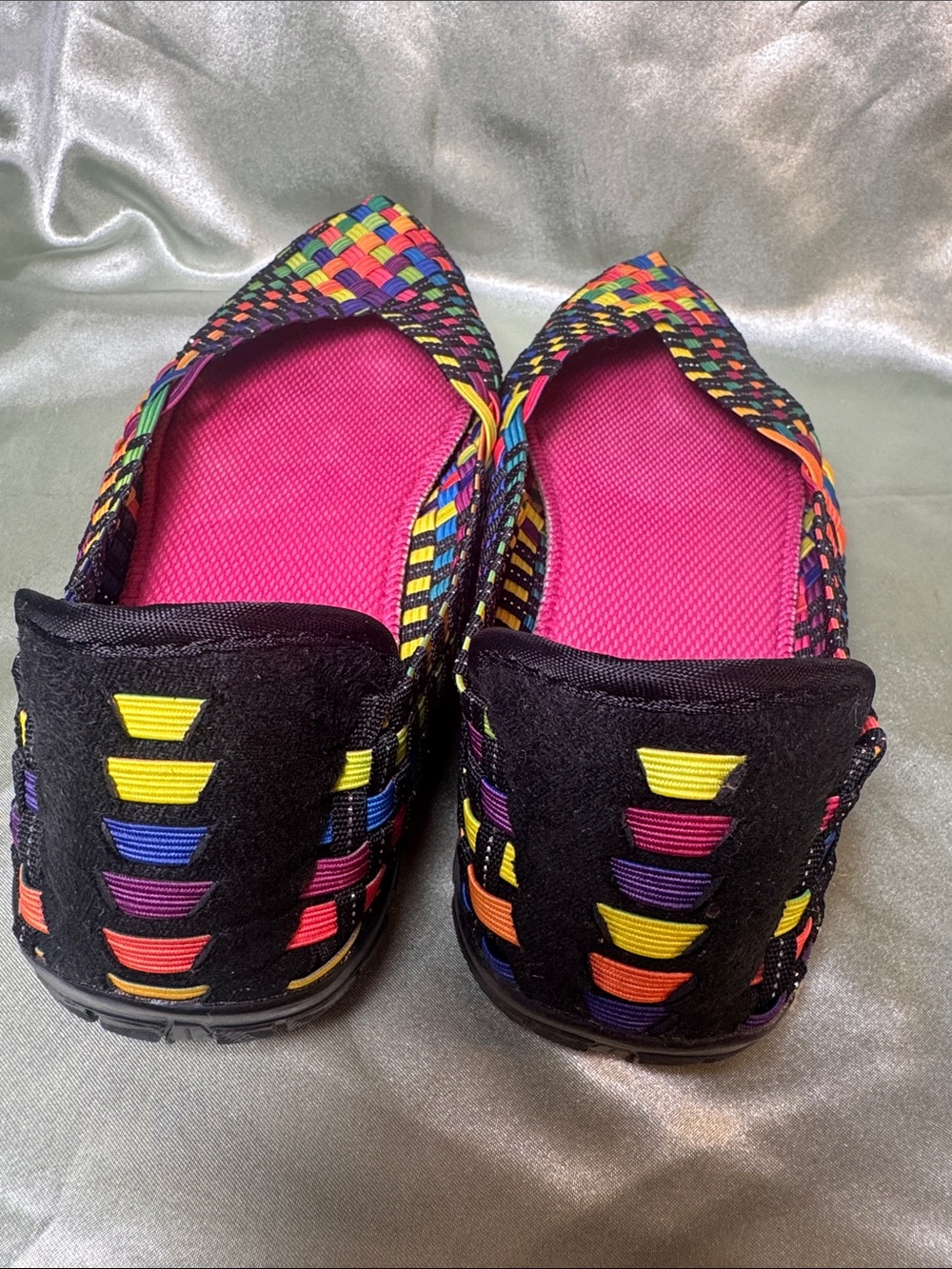 Corkys Multicolor Stretchy Woven Slip-On Flats with Pink Insole Women’s size 6 - Picture 4 of 7